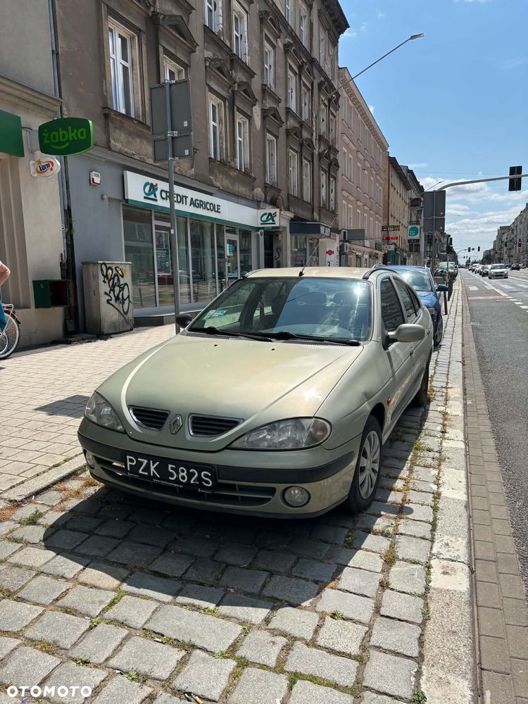 Renault Megane 1.4 RT 16V - 5