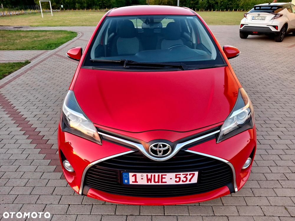 Toyota Yaris 1.33 VVT-i Executive - 13
