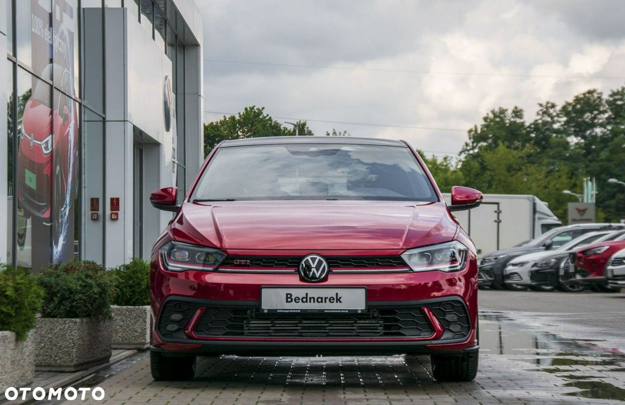 Volkswagen Polo - 4