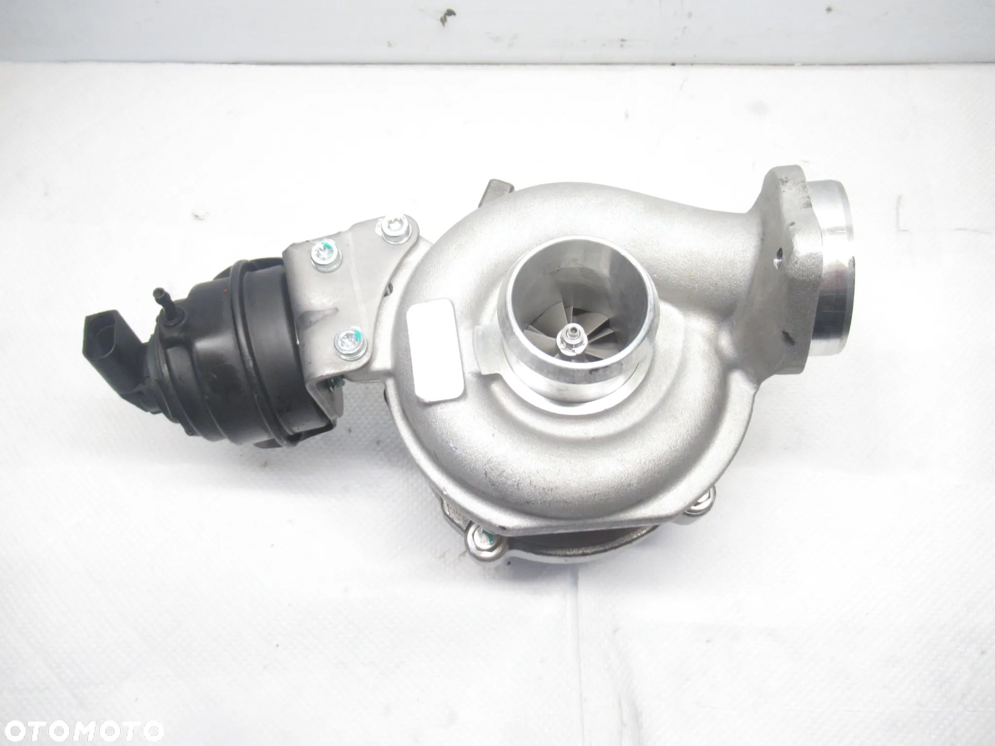 Turbina Audi A4 A5 A6 Q5 Seat Exeo 2.0 TDI 120 170 KM 817081 818988 - 1
