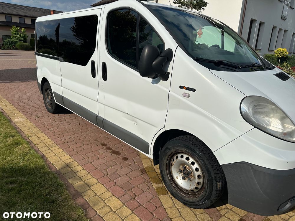 Renault Trafic 2.0 dCi 90 Combi L2H1 - 5