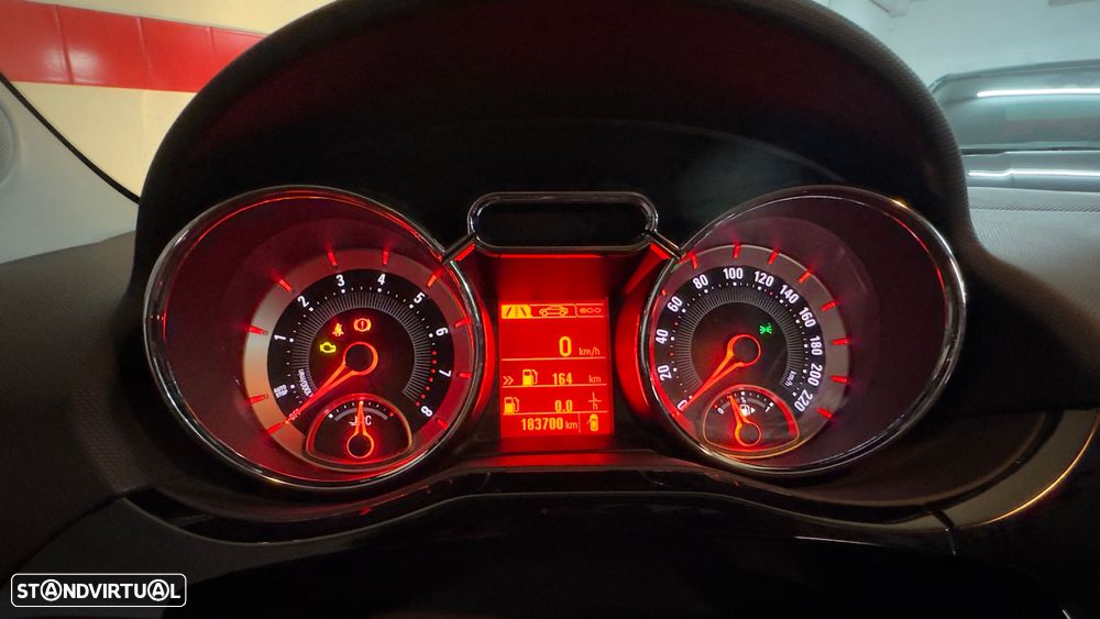 Opel Adam 1.2 Glam - 4