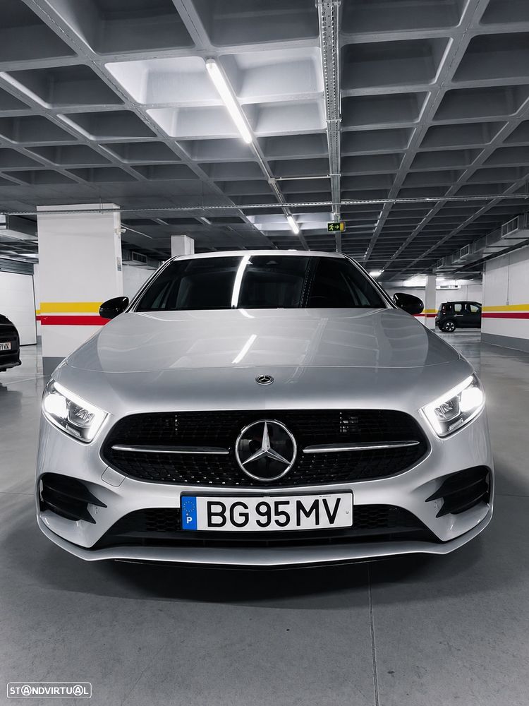 Mercedes-Benz A 250 e AMG Line - 1