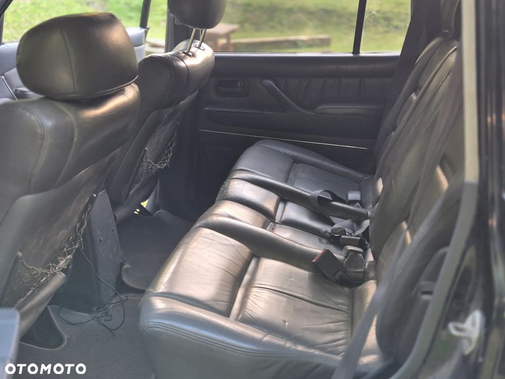 Toyota Land Cruiser FZJ80 - 6