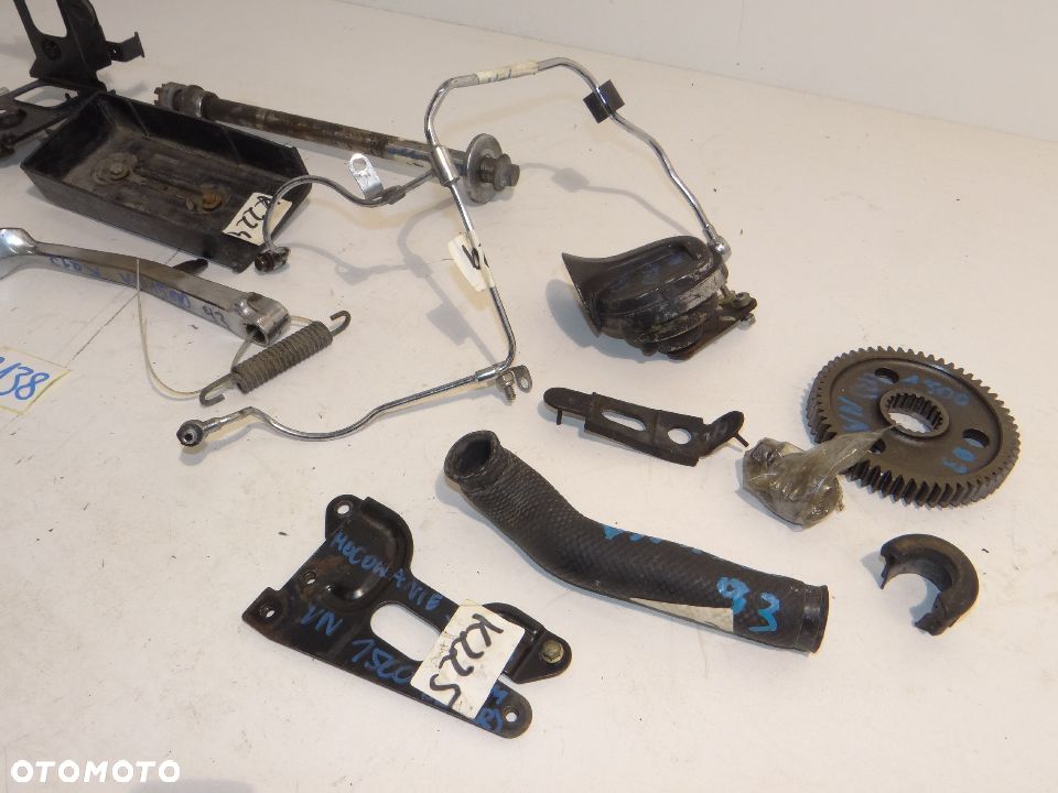 VN 1500 Vulcan 94r plastik wypełnienie przewód chłodnicy jarzmo zębatka blacha klakson R138 - 7