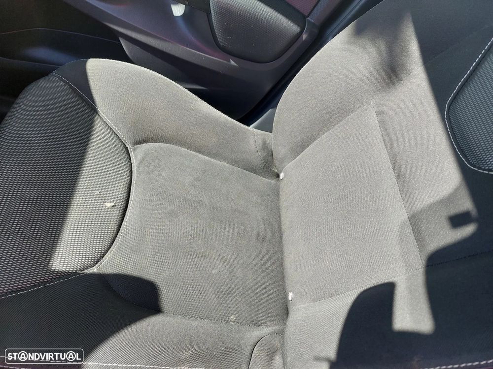 Renault Clio 0.9 TCE Dynamique S - 13