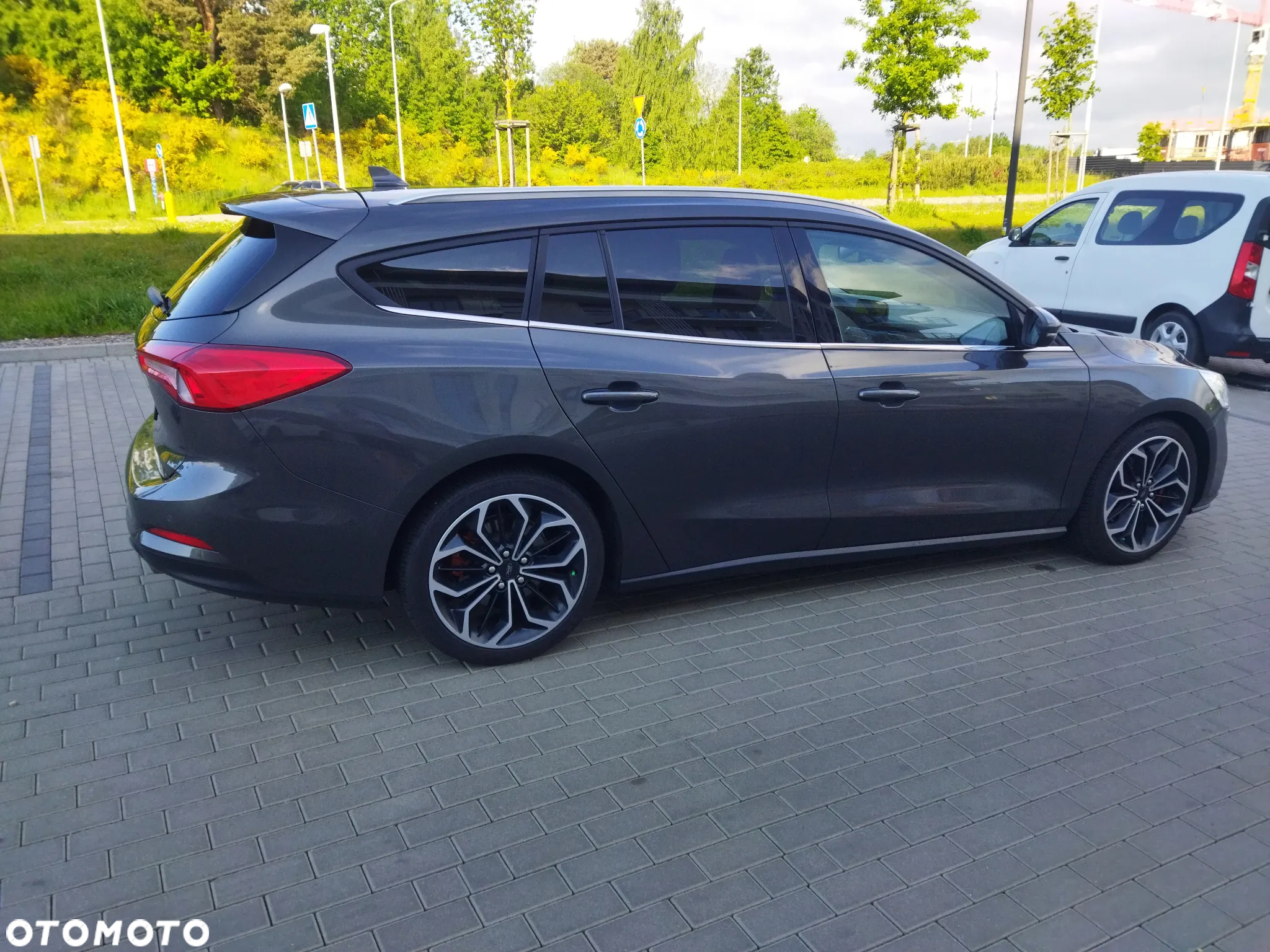 Ford Focus 2.0 EcoBlue Titanium X - 13