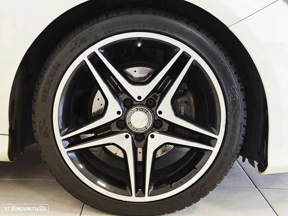 Mercedes-Benz A 180 (BlueEFFICIENCY) 7G-DCT AMG Sport - 12