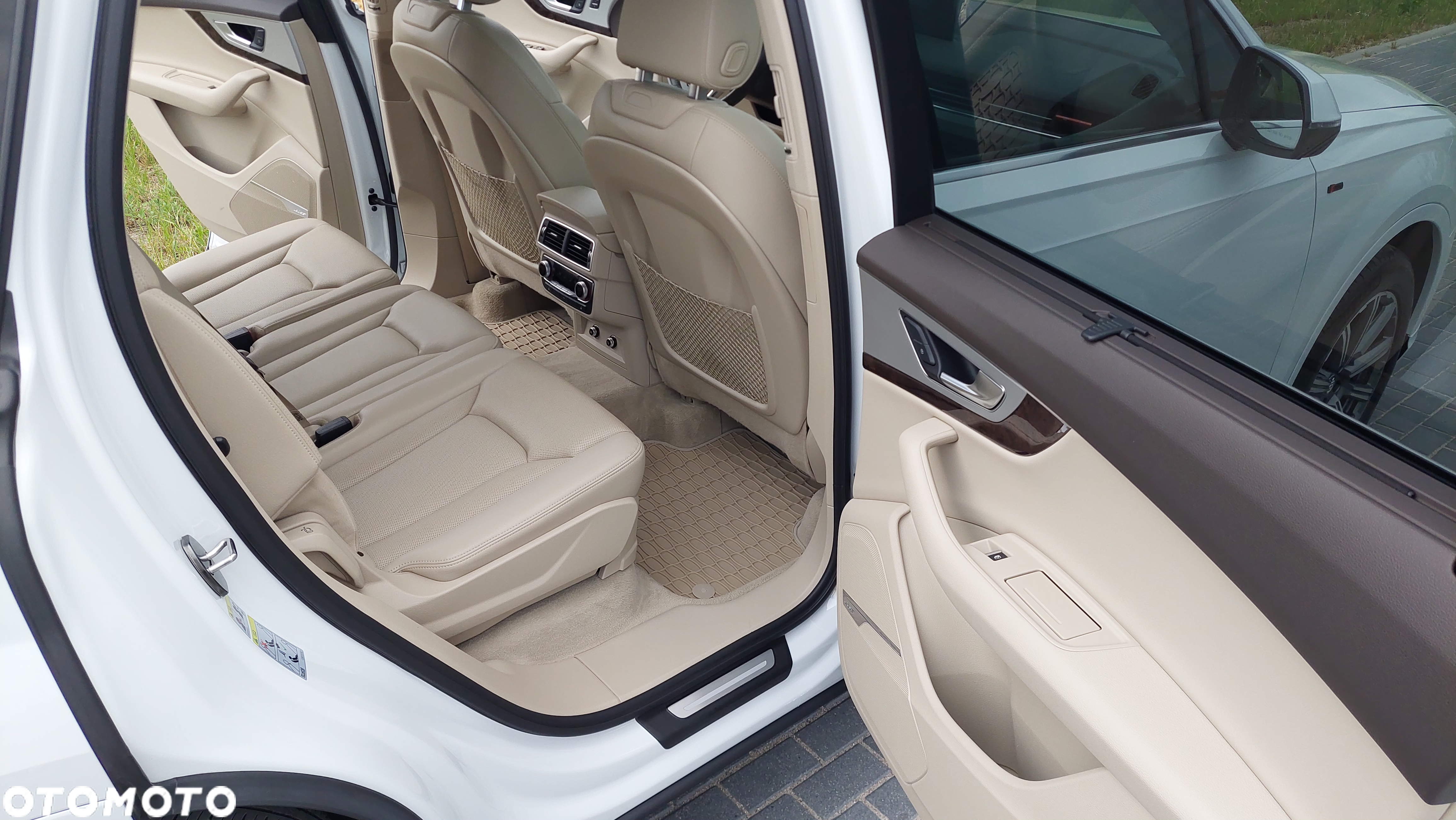 Audi Q7 - 24