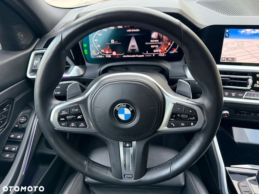 BMW Seria 3 M340i xDrive sport - 25
