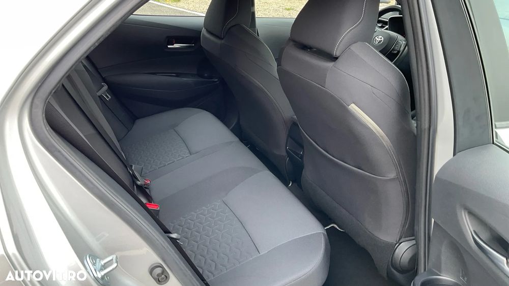 Toyota Corolla 1.8 HSD Dynamic - 34