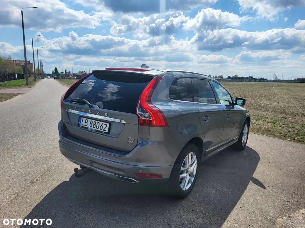 Volvo XC 60 D4 AWD Geartronic Summum - 19