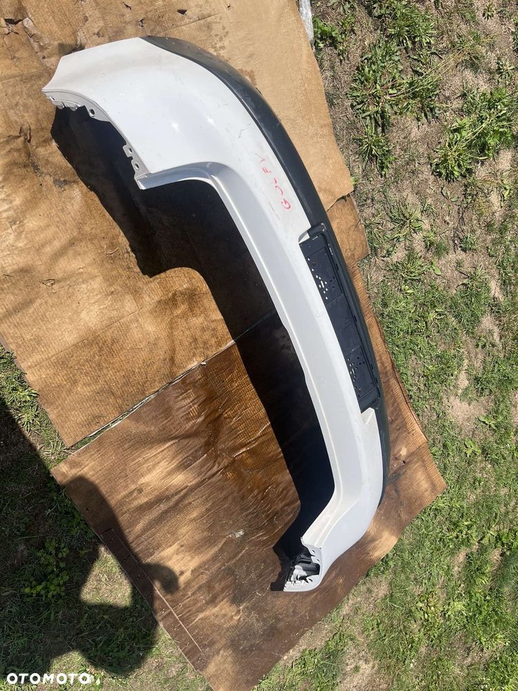 Tylny zderzak Vw Golf V - 3