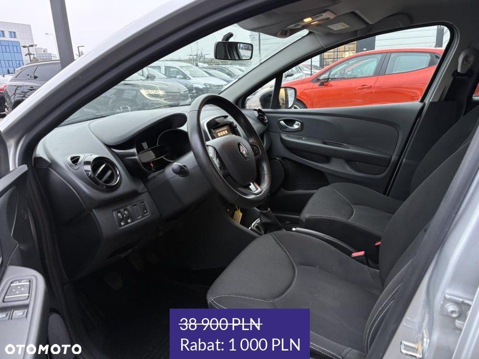 Renault Clio - 12