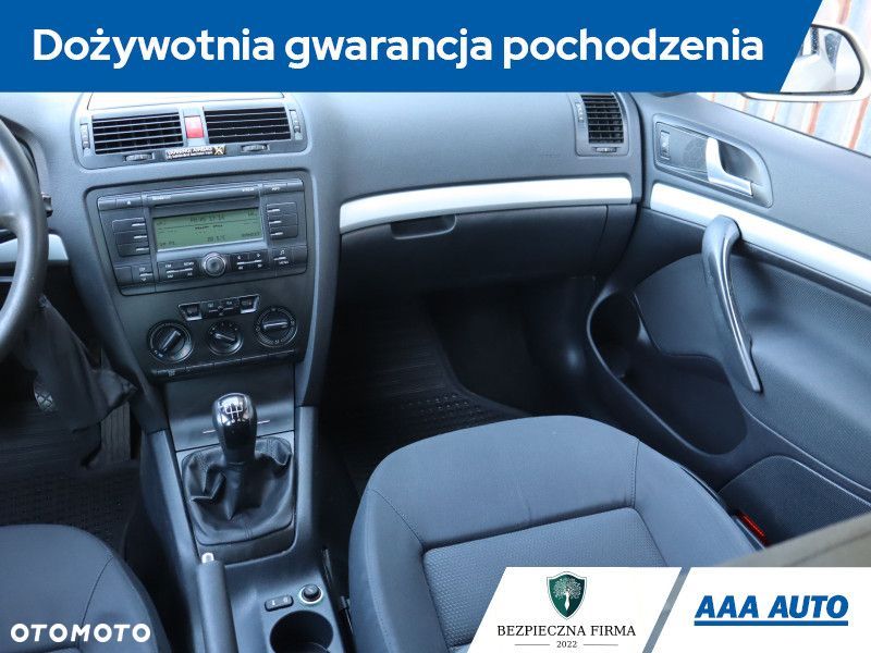 Skoda Octavia - 10