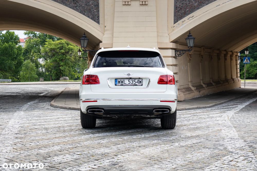 Bentley Bentayga - 6
