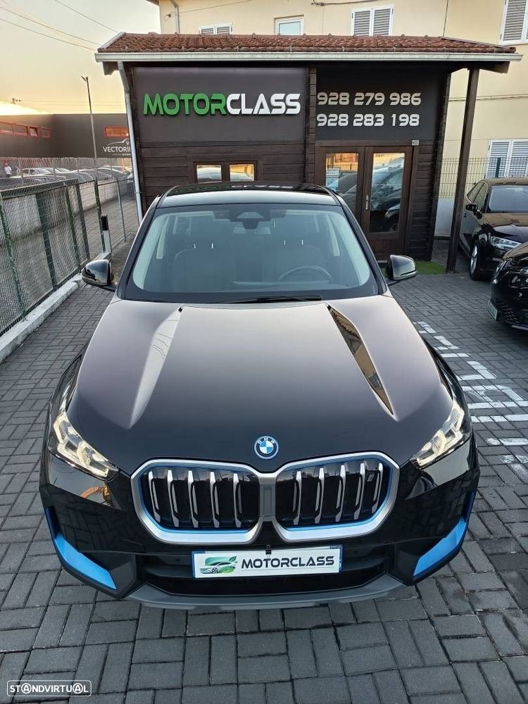 BMW iX1 xDrive30 - 3