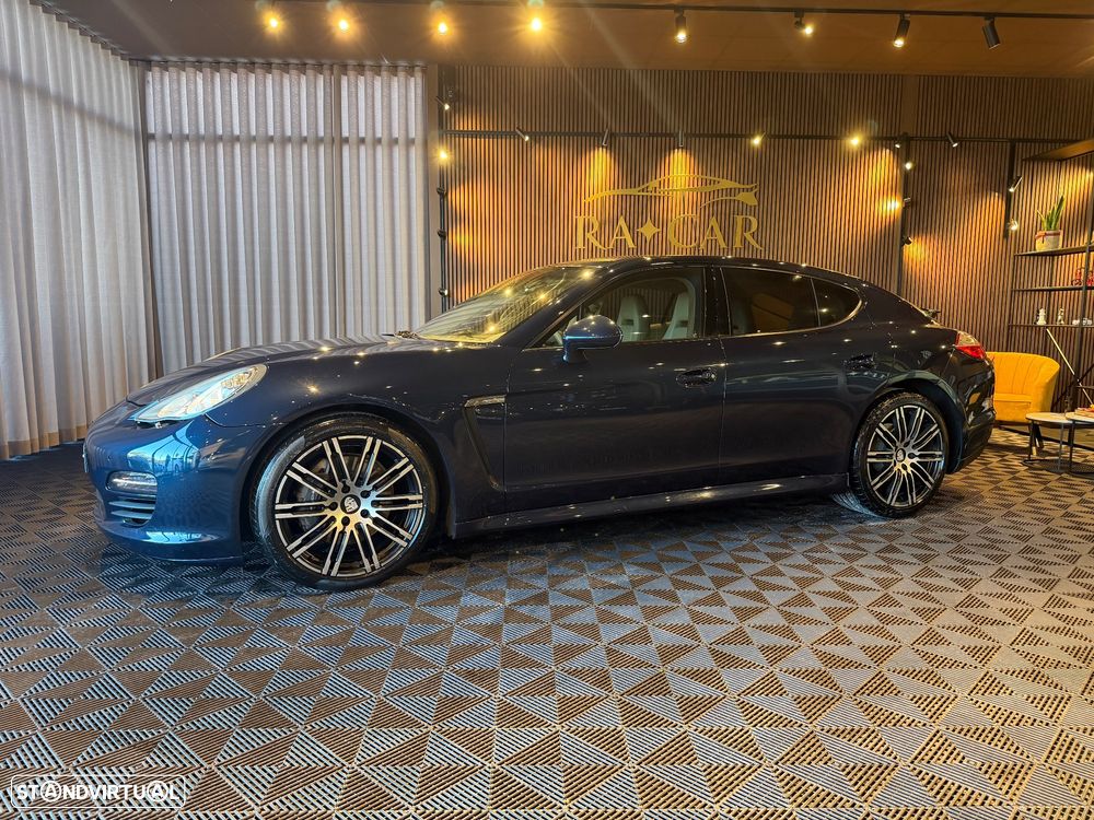 Porsche Panamera Platinum Edition - 3