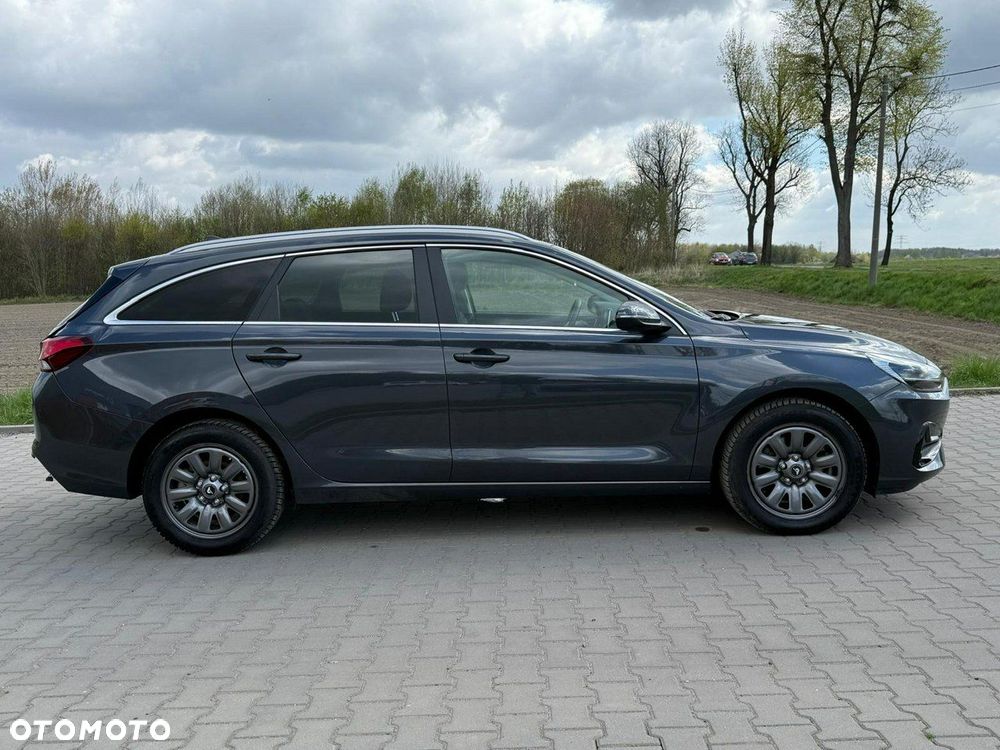 Hyundai i30 1.0 T-GDI Smart - 6