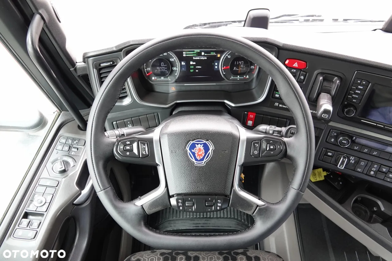 Scania R 580 / V8 / 6x4 / DMC: 150.000 KG / KLIMA POSTOJOWA / 3 OSIOWY CIĄGNIK SIODŁOWY - 24