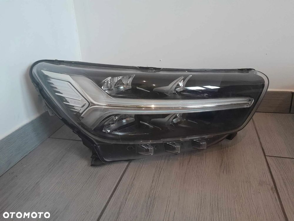 LAMPA PRAWA PRZEDNIA PRZÓD VOLVO XC40 II 18- FULL LED 31655636 - 5