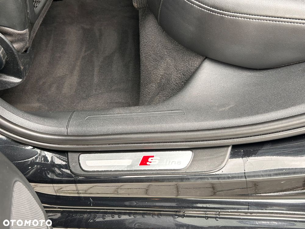 Audi A4 Avant 2.0 TDI DPF multitronic S line Sportpaket (plus) - 24