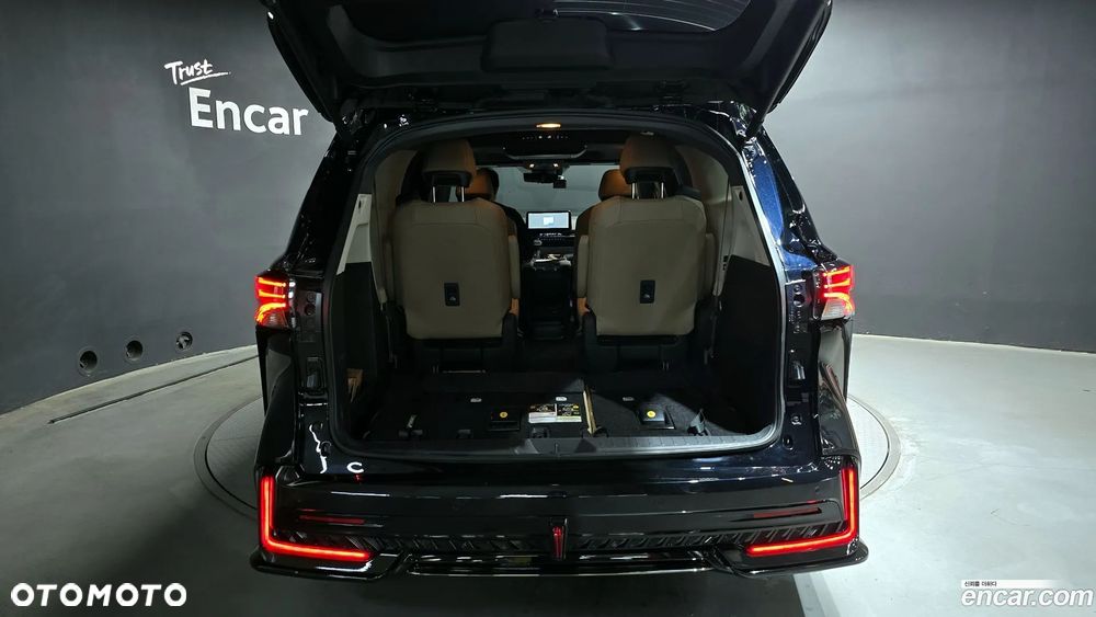 Toyota Sienna - 30