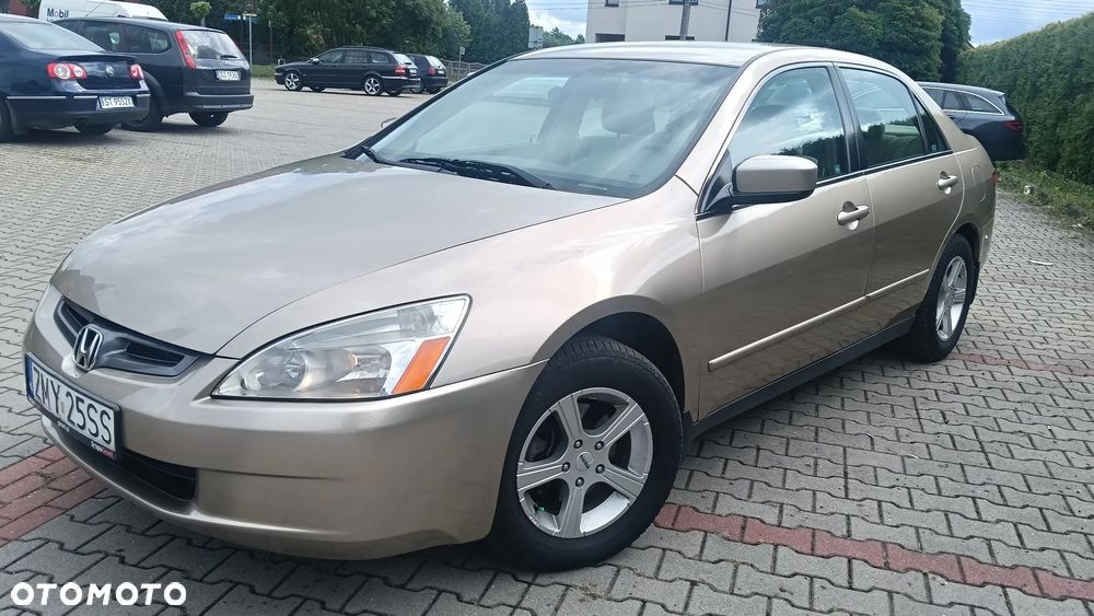 Honda Accord 2.4 LX - 7