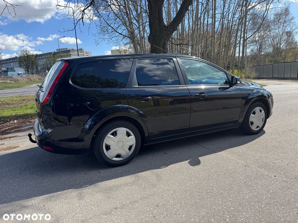 Ford Focus 1.8 FF Ambiente - 15