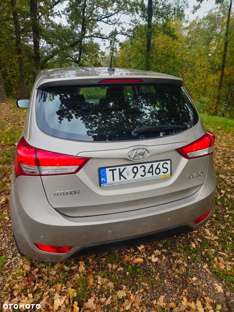 Hyundai Ix20 2017 photo 4