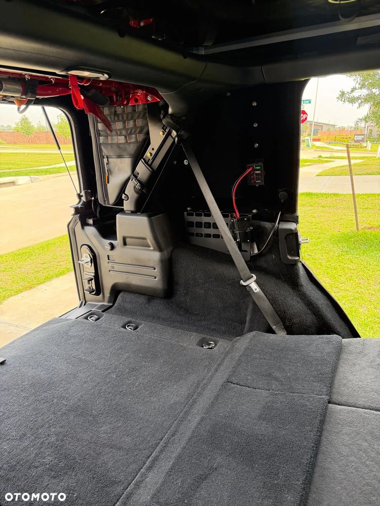 Jeep Wrangler 3.6 Unlim Rubicon - 22