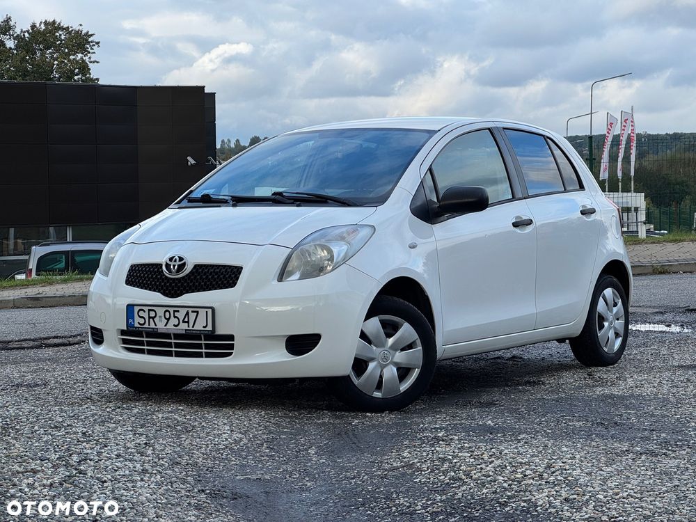 Toyota Yaris 1.0 Terra A/C - 4