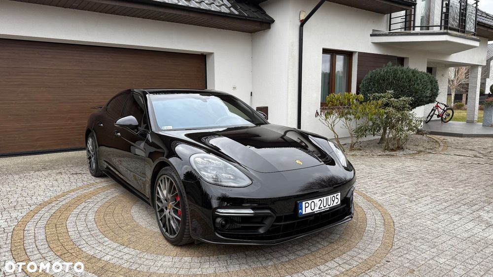 Porsche Panamera Turbo - 10