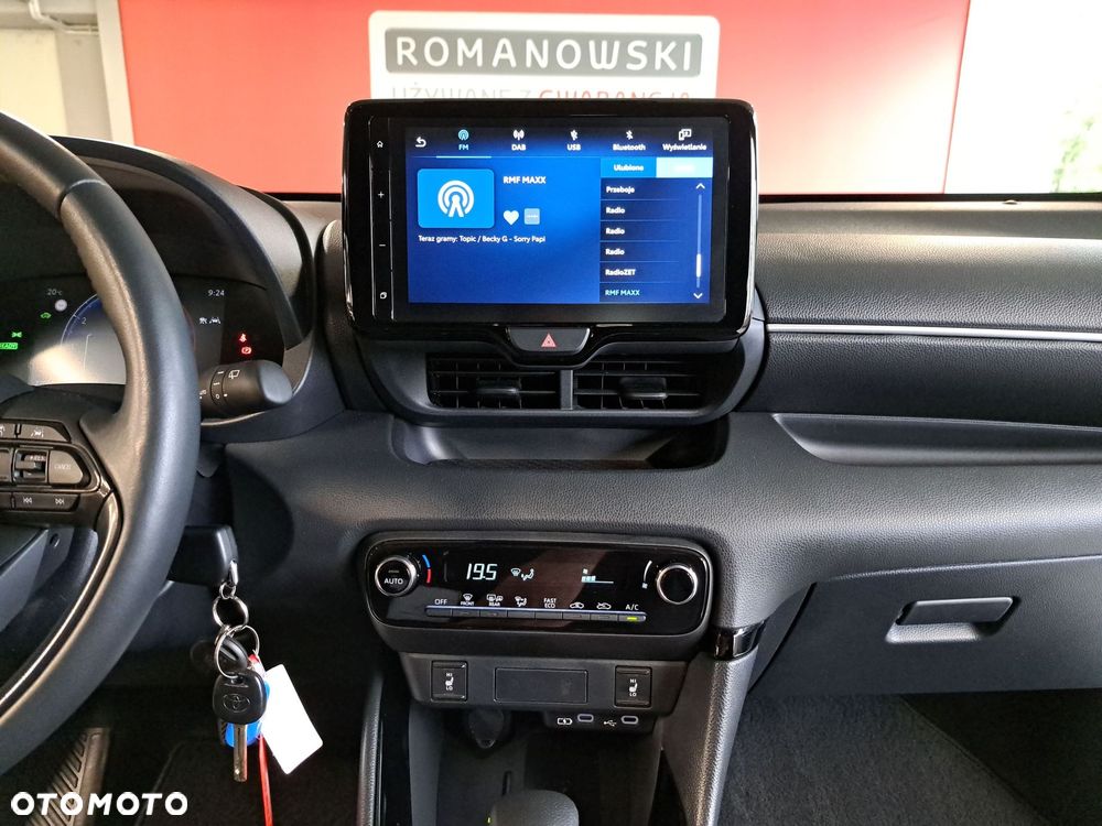 Toyota Yaris Hybrid 1.5 Style - 18