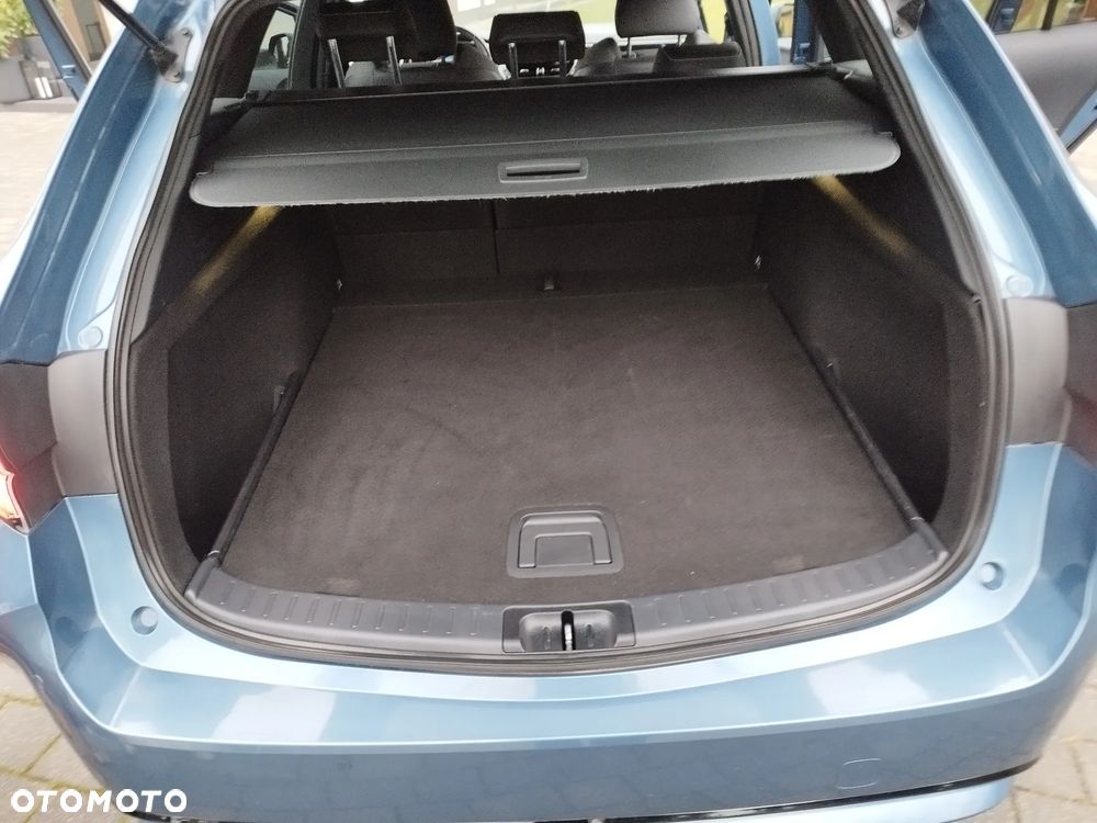 Toyota Corolla 1.8 Hybrid GPF Executive - 27