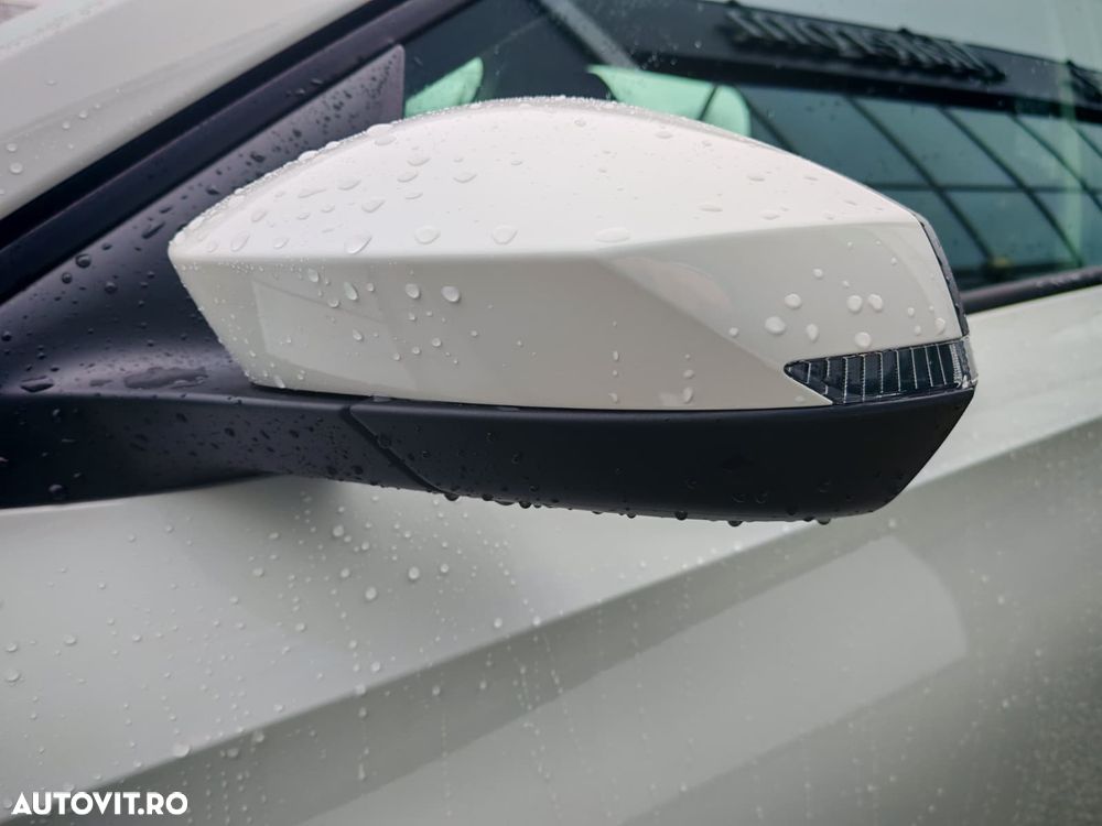 Skoda Fabia 1.0 MPI 80 CP Essence - 11