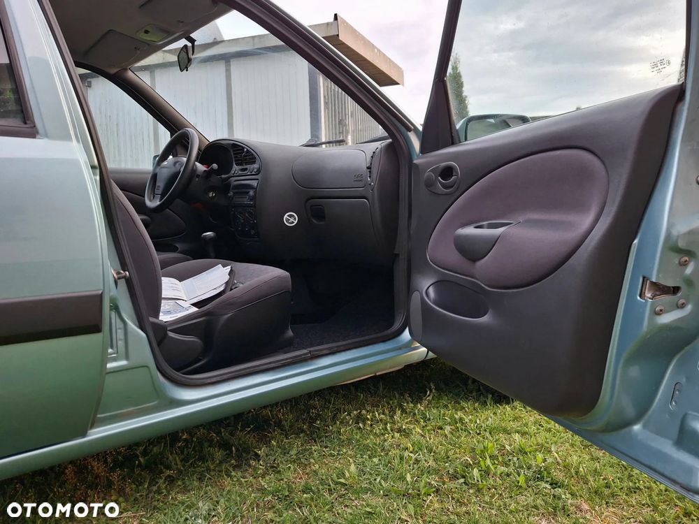 Ford Fiesta 1.3 Style - 8