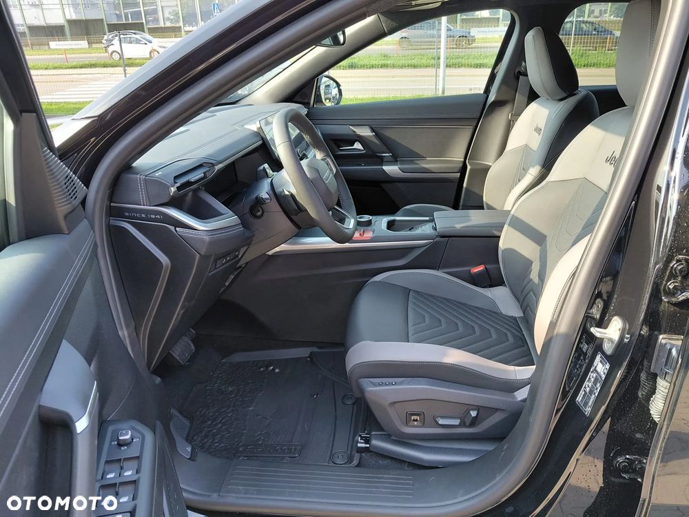 Jeep Compass 1.2 T3 mHEV Summit FWD DCT - 12