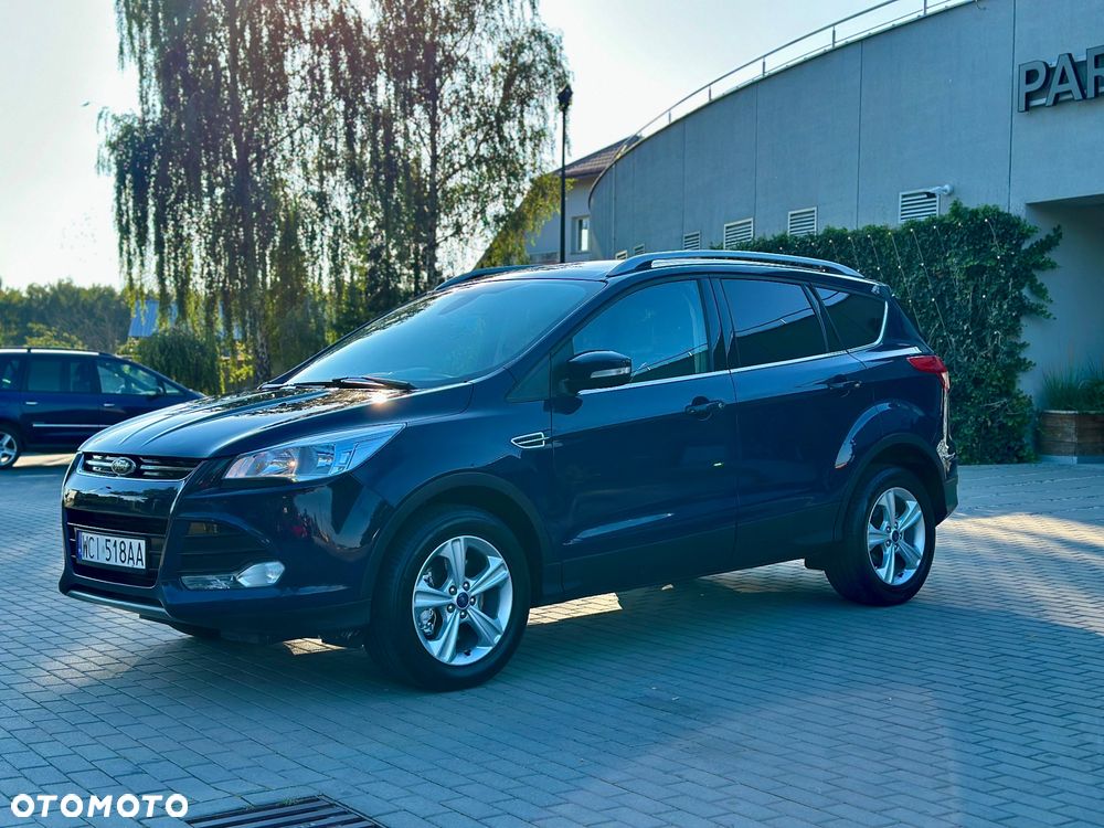 Ford Kuga 2.0 TDCi 2x4 Titanium - 6