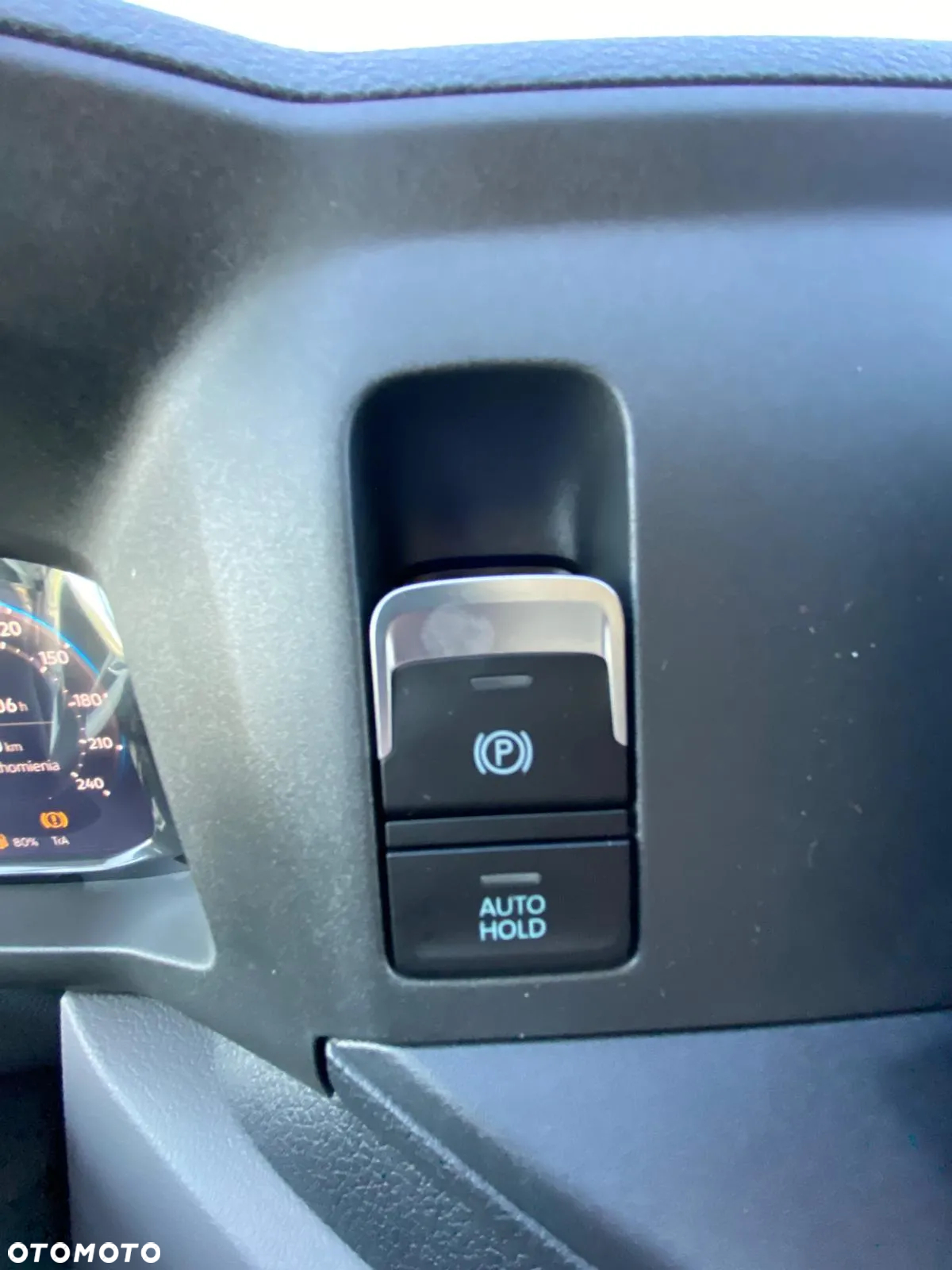 Volkswagen CRAFTER - 14
