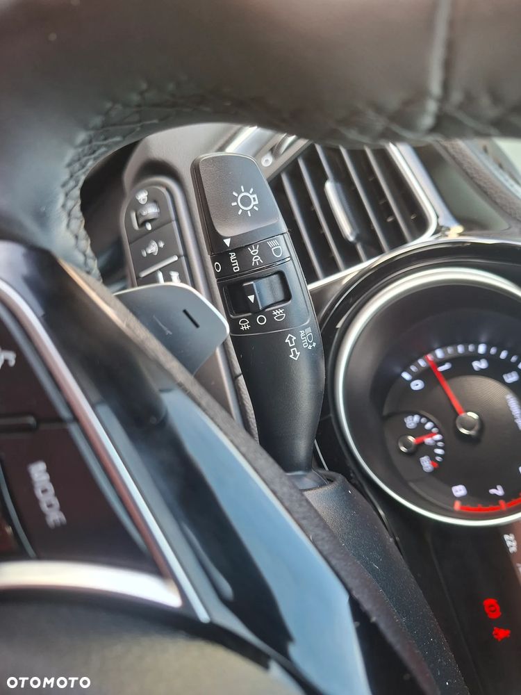 Kia Ceed 1.5 T-GDI Business Line DCT - 16