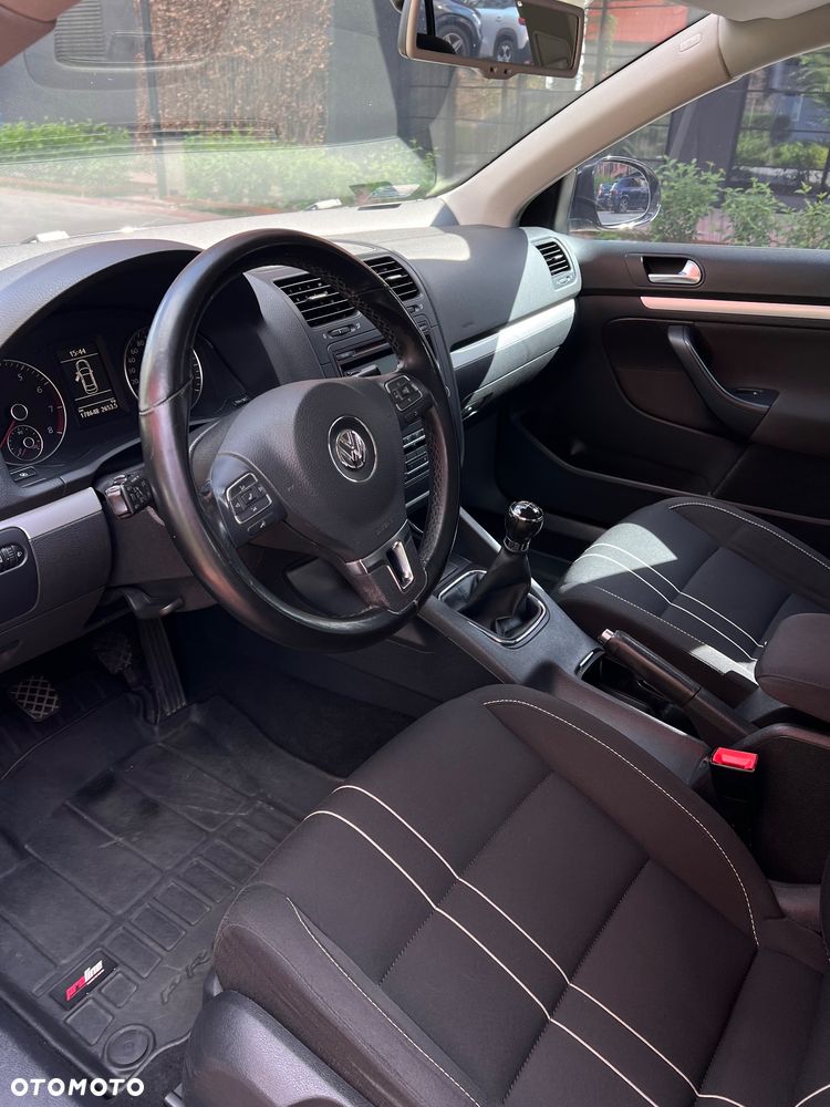 Volkswagen Jetta 1.4 TSI Comfortline - 7