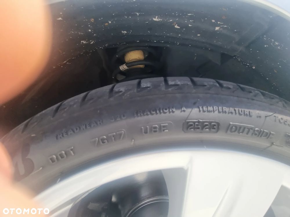 BMW Seria 3 320i - 21
