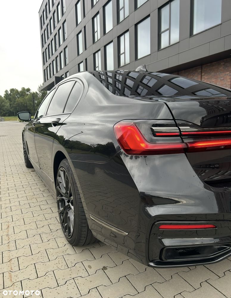 BMW Seria 7 - 9