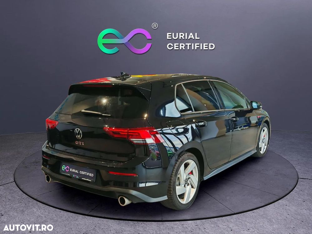 Volkswagen Golf 2.0 TSI DSG GTI - 4