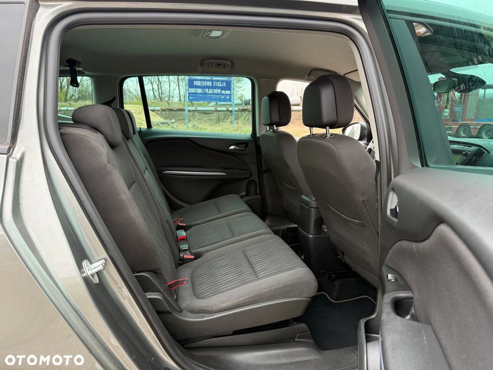 Opel Zafira 1.4 T Cosmo EcoFLEX S&S EU6 - 28