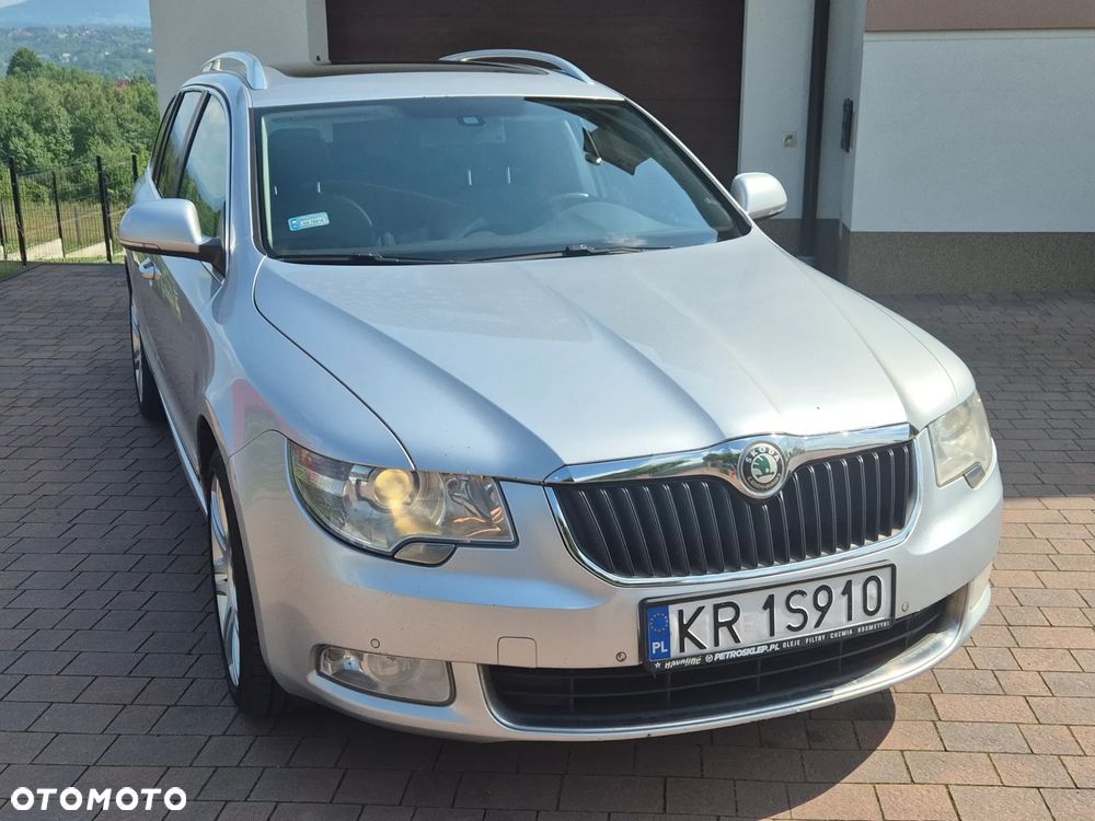 Skoda Superb 2.0 TDI DSG Exclusive - 7