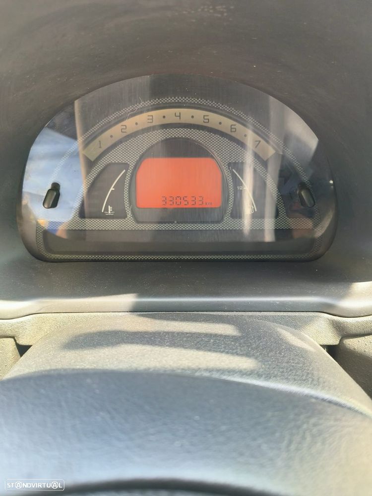 Citroën C2 1.4 HDi VTR - 11