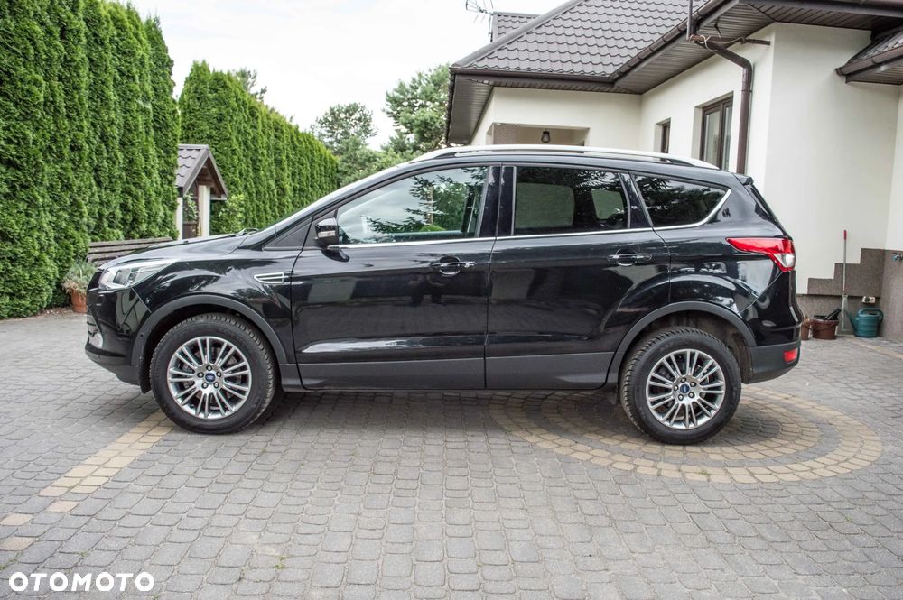 Ford Kuga 2.0 TDCi 2x4 Titanium - 5