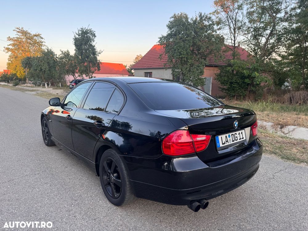BMW Seria 3 318d - 7